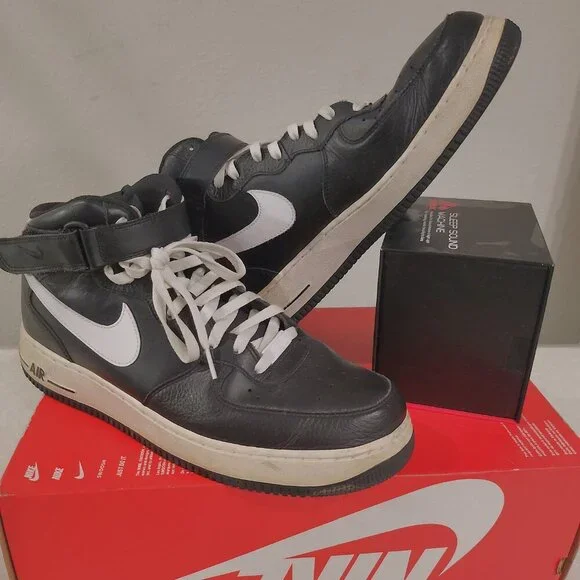 Nike Air Force 1 Mid '07 Black 2011 US Men's size 11 315123-010 without box RARE - Picture 3 of 12